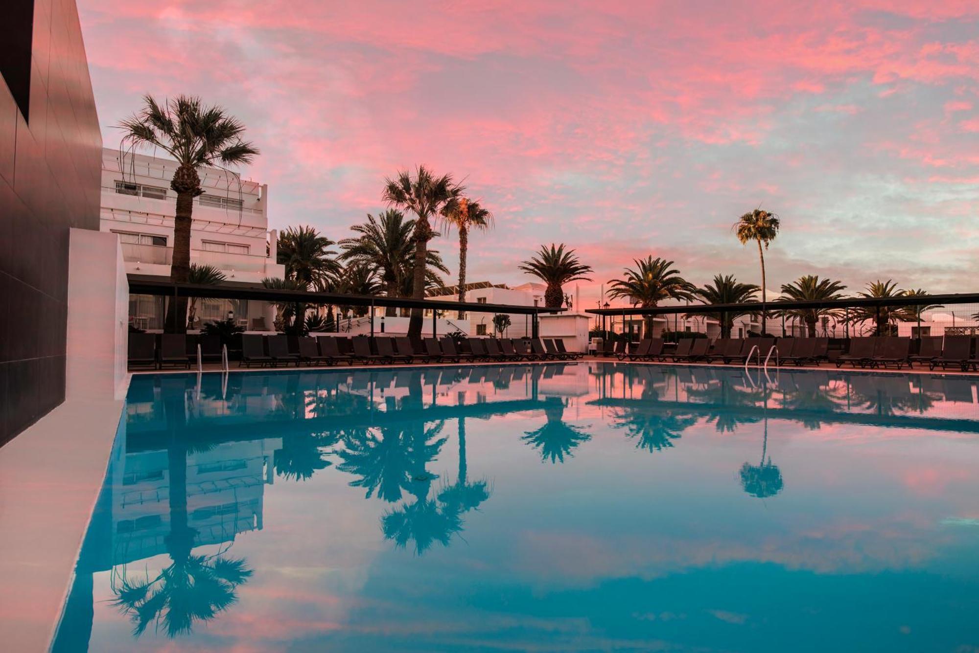 Hotel Aequora Lanzarote Puerto del Carmen (Lanzarote)
